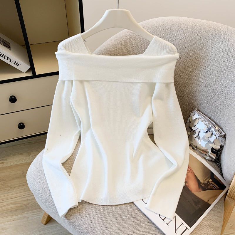 Korean style chic and alluring collarbone-revealing base layer top/knitwear